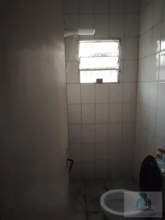 Imagem Casa 2 Quartos em Suzano, Jardim Leblon: Conforto e Localização Privilegiada!