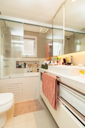 Imagem Apartamento à venda em Porto Alegre, Menino Deus, com 4 quartos, 158m2