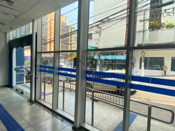 Imagem Imperdível: Casa Comercial à Venda ou Locação em São Paulo-SP, Jardim Paulista - 6 Salas, 3 Banheiros, 4 Vagas, 412m².