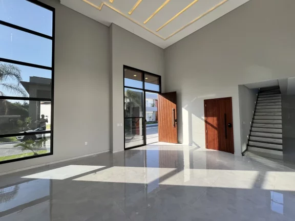 Imagem Casa Alto Padrão para Venda em Florianópolis / SC no bairro Ingleses do Rio Vermelho