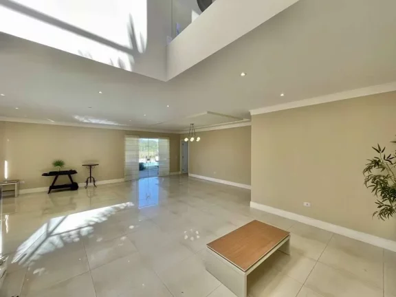 Imagem Cond. Quinta de São Fernando - Moderna e impecável, 3 sts, gourmet e vista!