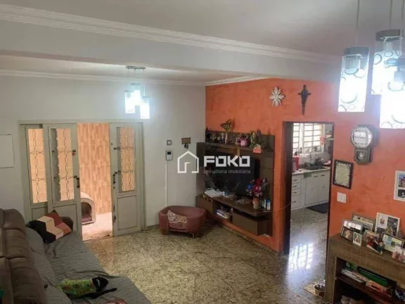 Imagem Sobrado com 3 dormitórios, 295 m² - venda por R$ 700.000,00 ou aluguel por R$ 4.000,00/mês - Vila Flórida - Guarulhos/SP