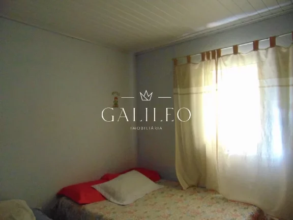 Imagem VENDA | CASA NA VILA MARINGÁ - Com 127 m² - 02 Dormitórios - 02 Banheiros - 01 vaga para auto.