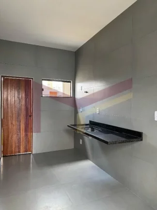 Imagem CASA 3/4 SENDO UMA SUITE NA MANGABEIRA