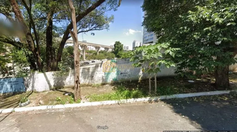 Imagem Terreno Padrão
