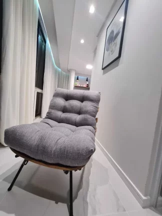 Imagem Apartamento Frente Mar Vista Lateral com 2 dormitórios sendo 1 suíte no Centro de Itapema