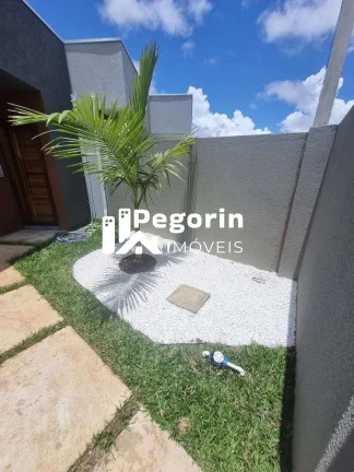 Imagem Casa à venda em Pinhais, Jardim Cláudia, com 2 quartos, 75,00m²