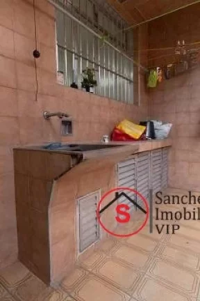 Imagem SOBRADO VILA PRUDENTE 130m Construída 105,00m Terreno 4,25 x 24,71 03 Dormt 01 Salas ( TV / Estar/ Jantar) 01 Cozinha ampla (c/ armarios) 02 Vagas