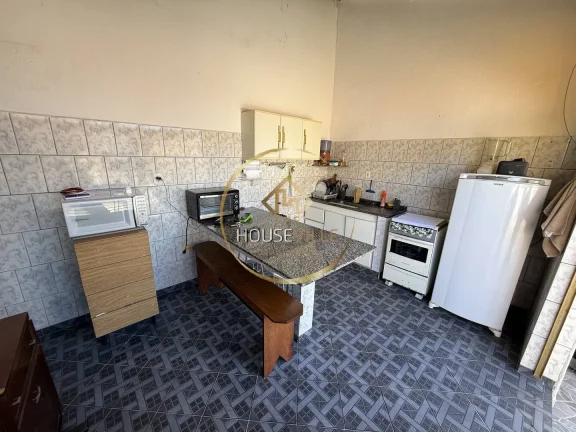 Imagem Casa Térrea 2 dormitórios com Edícula, Golfinho, Caraguatatuba.
