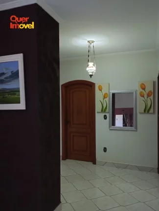 Imagem Espetacular casa à venda em Ribeirão Preto-SP, Ribeirânia: 4 quartos, 2 suítes, 3 salas, 6 banheiros, 6 vagas, 495,85m²!