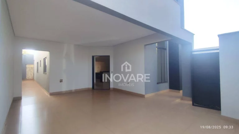 Imagem Casa com 3 dormitórios à venda, 160 m² por R$ 590.000,00 - Setor Santa Inês - Itumbiara/GO