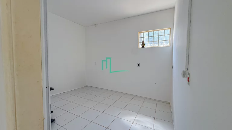 Imagem EXCELENTE PRÉDIO COMERCIAL DE ESQUINA EM LOCALIZAÇÃO PRIVILEGIADA NO PARQUE LEPORACE NA AVENIDA TEOTÔNIO VILÉLA 01 QUADRA DA AV. ABRAHÃO BRICKMANN