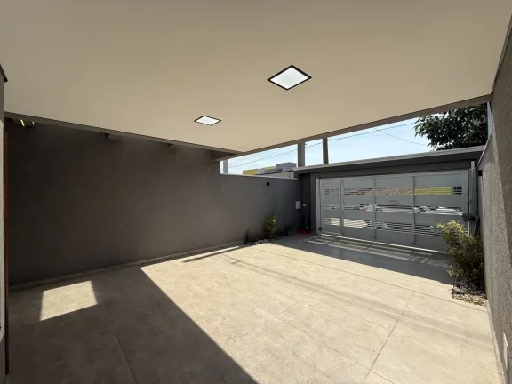 Imagem Casa Top com 4 Garagens, Vista para Mata e Salão de Festas