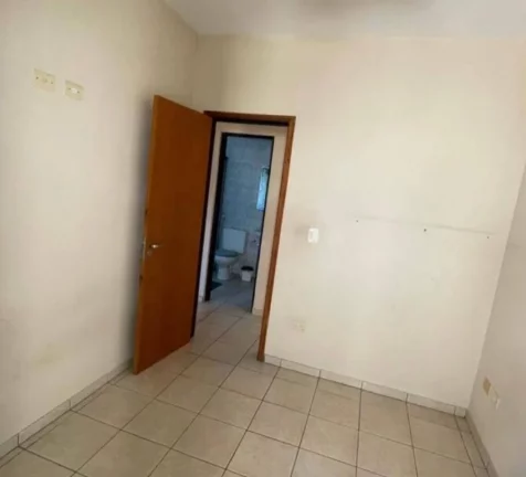 Imagem Apartamento duplex com ótima localização no Itaguá!