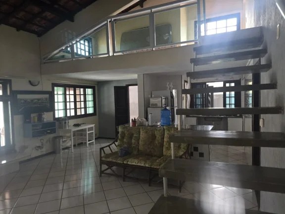 Imagem Excelente Casa em Itanhaém a poucos passos do mar, 141,40M², 2 Dorms, 1 Suíte, 10 Vagas, Jardim.