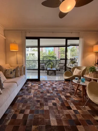 Imagem Apartamento Moema frente Colégio Móbile PORTEIRA FECHADA