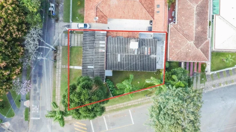 Imagem Terreno no Seminário