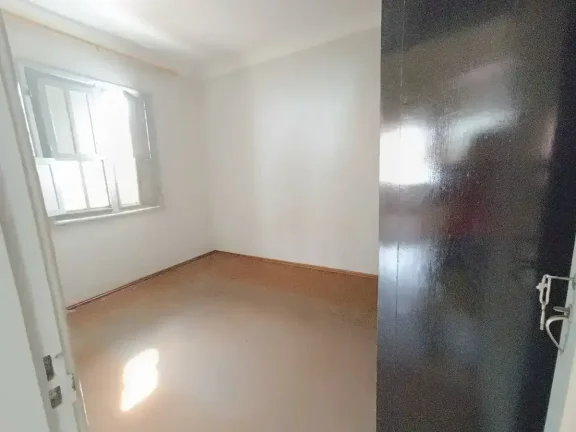 Imagem Casa com Excelente Localização no Centro de Barbacena. Ideal para Clínicas ou Residencial