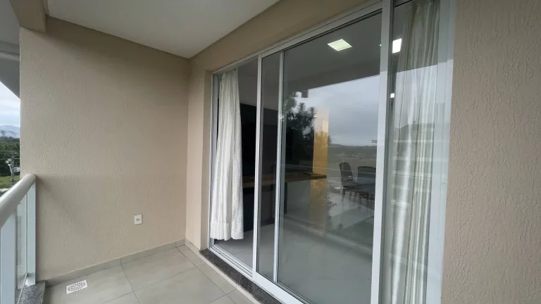 Imagem Apartamento 3 dormitórios locação anual em Canasveiras
