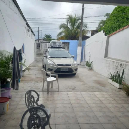 Imagem Casa para Venda em Itanhaém, Nossa Senhora do Sion, 1 dormitório, 1 banheiro, 2 vagas