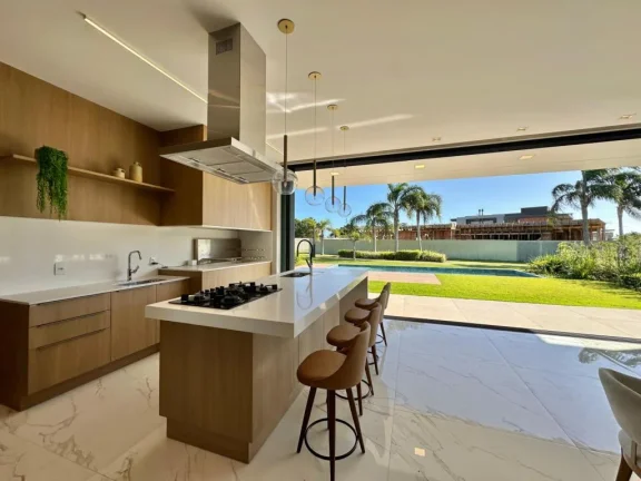 Imagem Casa em Condominio 5 Dormitórios - Bairro Santa Luzia