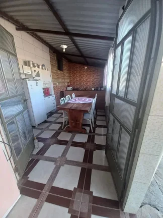 Imagem Linda Casa no Bairro Nossa Senhora Aparecida, Alfredo Vasconcelos/MG – 3 Quartos, Suíte e Área Gourmet