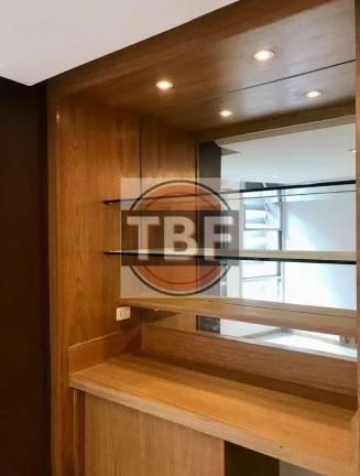Imagem Sala Comercial no Edifício Itália: 60 m² e 2 banheiros