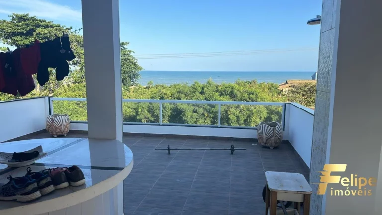 Imagem CASA TRIPLEX DE FRENTE PARA MAR EM INTERLAGOS / VILA VELHA - ES