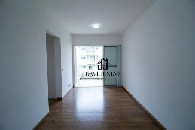 Imagem Apartamento com 2 dormitórios à venda, 61 m² por R$ 360.000,00 - Jardim Vera Cruz - Sorocaba/SP