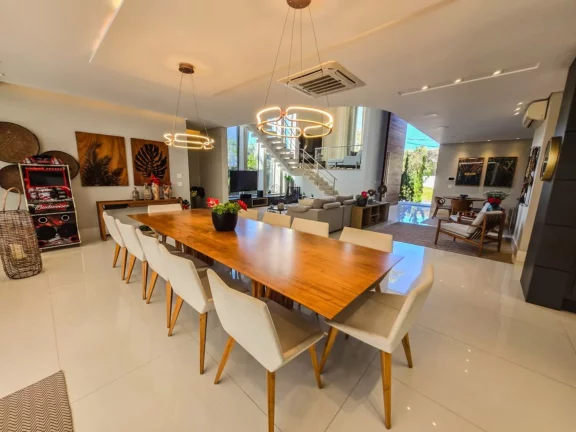 Imagem Imperdível casa à venda na Riviera de São Lourenço Módulo 12: 7 quartos, 7 suítes, 3 salas, 4 vagas, 642m² de área!