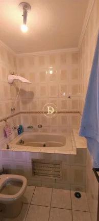 Imagem Casa - Bosque dos Eucaliptos - São José dos Campos - 4 Dormitórios (2 Suítes) -
