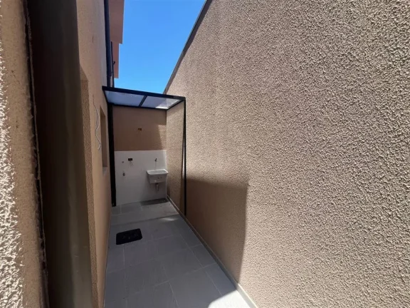 Imagem Espaçoso Sobrado em Condomínio no Ocian, Praia Grande - 2 Quartos