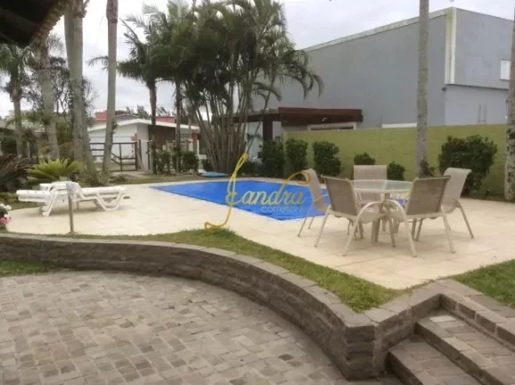 Imagem Excelente Casa em Atlântida! Composta 3 dormitórios todos com closet , sendo 1 suite
