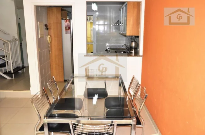 Imagem 3 quartos sendo um suíte, 2 vagas Próximo ao Colégio Internacional e Colégio Português!