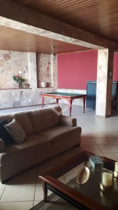 Imagem Luxuosa Cobertura Duplex em Copacabana - 630m² | Terraço Espaçoso e Vista