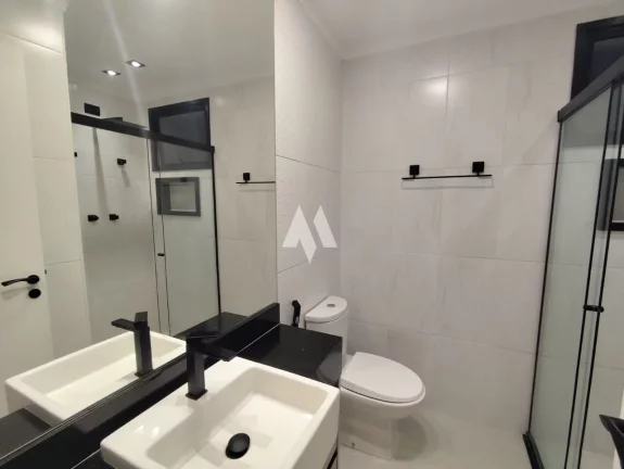 Imagem Ampla Loja de Esquina - Estuário - Santos/SP