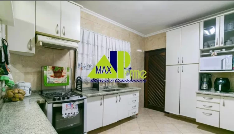 Imagem SOBRADO FRONTAL 270M²/03 DORMITÓRIOS/01 SUÍTE/SACADA/08 VAGAS