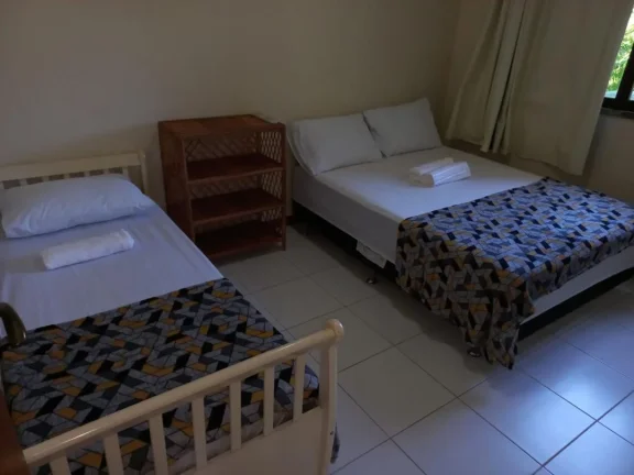 Imagem Casa à venda em Condomínio com piscina na Lagoa Aruá Praia do Forte Bahia