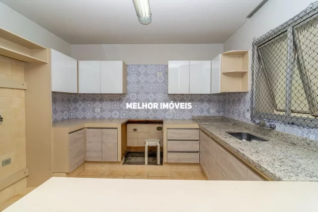 Imagem Apartamento a venda Ed La Corunã em Londrina - PR