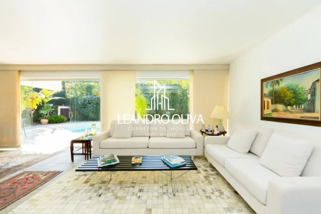 Imagem Casa tipo para venda em Vila Tramontano com 4 quartos, sendo 2 suítes, 375m²