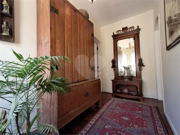 Imagem Casa de Vila à venda com 3 quartos, sendo 3 suítes, em Vila Madalena, São Paulo - SP