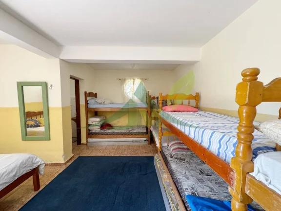 Imagem Chácara à Venda em Atibaia – 4.560 m² com Piscina, Lago, e Área de Lazer Co