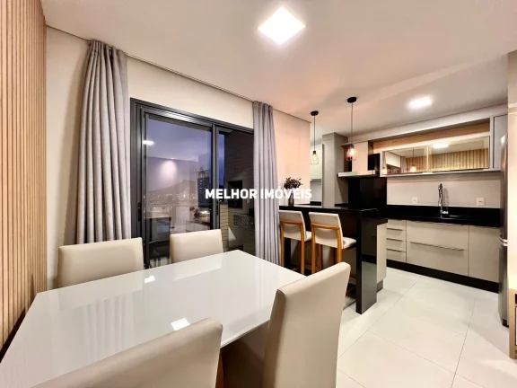 Imagem Apartamento Mobiliado com 80m² privativos, 02 suítes a venda em Balneário Camboriú