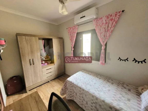 Imagem Sobrado com 2 dormitórios à venda, 100 m² por R$ 430.000,00 - Jardim Tarumãs - Caraguatatuba/SP