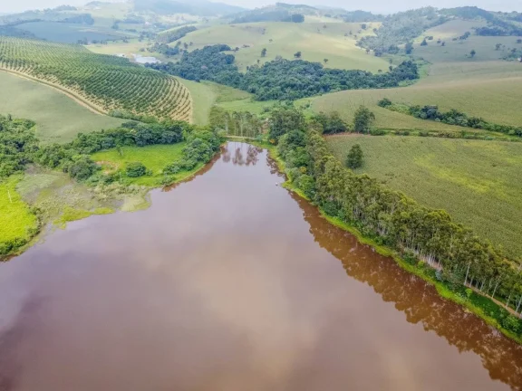 Imagem Maravilhosa fazenda centenária à venda em Bragança Paulista-SP