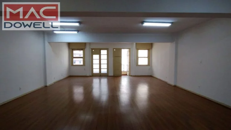 Imagem Prédio comercial de 19 andares no centro do Rio