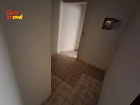 Imagem Imperdível oportunidade! Casa para venda em Ribeirão Preto-SP, Vila Virgínia. 3 quartos, 1 suíte, 1 sala, 2 vagas de garagem, 130,00 m². Quer Imóvel Negócios Imobiliários!