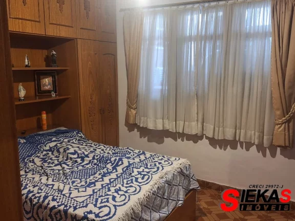 Imagem Imperdível: Casa à venda na Penha, São Paulo-SP com 2 quartos, 1 suíte, 2 banheiros, 3 vagas de garagem e 148 m² de área.