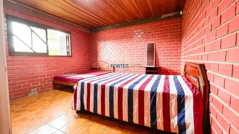 Imagem Fortes Imóveis vende Sobrado em Capão Novo