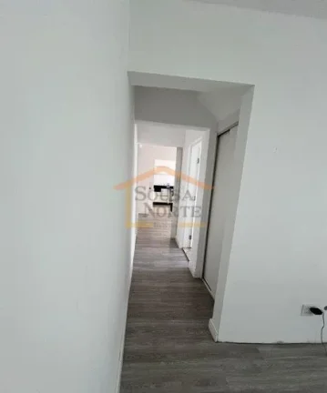 Imagem Sobrado reformado com 135 m² de área útil, distribuídos em 3 dormitórios. Imóvel conta com mó...